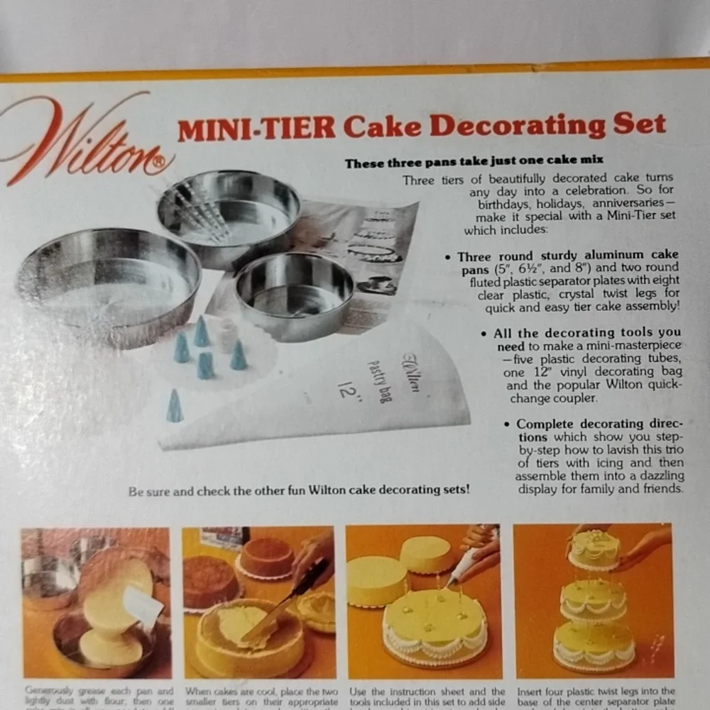 Vtg. 1974 Wilton Mini-Tier Cake Decorating Set